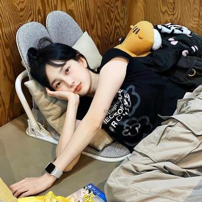镭射兄弟激战外星人
